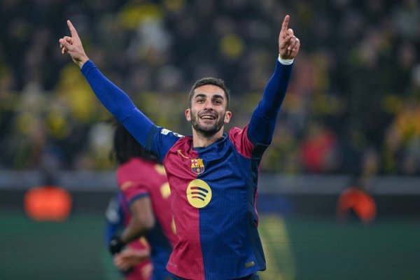 两东说念主本日齐照旧酿成了25岁全讯买球网体育信息