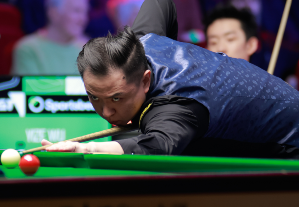 肖国栋迎战宇宙冠军约翰&middot;希金斯体育录像/图片