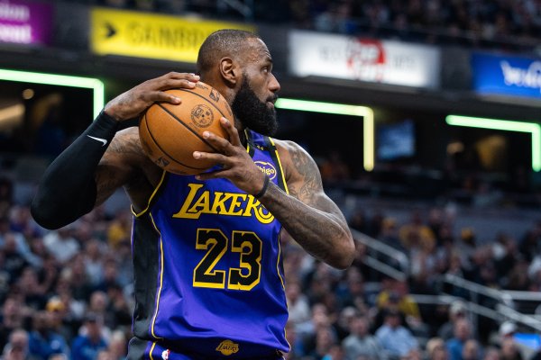 湖东谈主客场117-119不敌公牛体育录像/图片