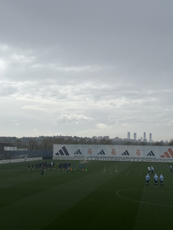 队员们领先进行了热身行为体育录像/图片