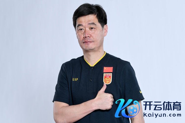 记者：李霄鹏再度抓掌青岛海牛已成定局 将前去佛山带队冬训